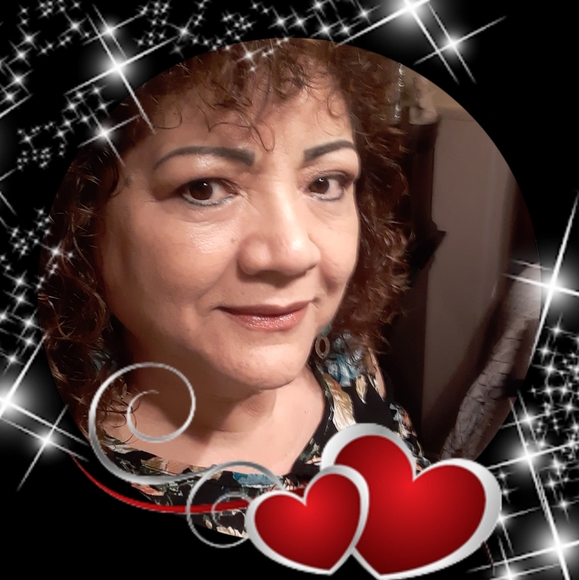 Meet your Posher, Leonor - Picture 1 of 1